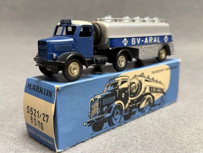 Märklin, 1/43e, 
-Camion semi-remoriqe BV...