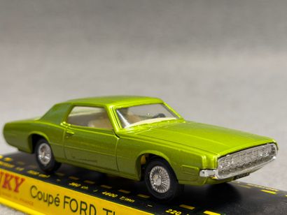 Dinky Toys 1/43°
Ford coupé thunderbird....