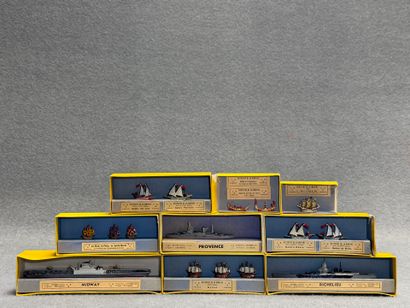 CBG Mignot
Trois bateaux de guerre: Midway,...