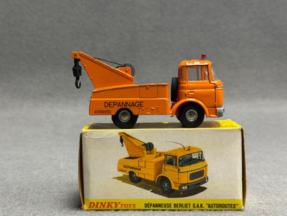 DINKY TOY'S
Dépanneuse Berliet 1/43° Orange,...