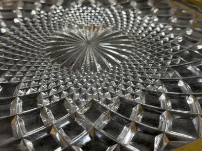 Cuillère à glaçons et dessous de plat. 
L....