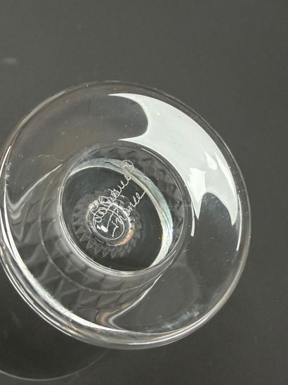 LALIQUE France modèle Bourgueil
Carafe et...