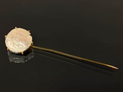 Silver statère, mounted as a tie pin, set...
