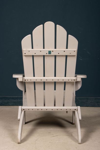 Ensemble de six grands fauteuils de jardin...
