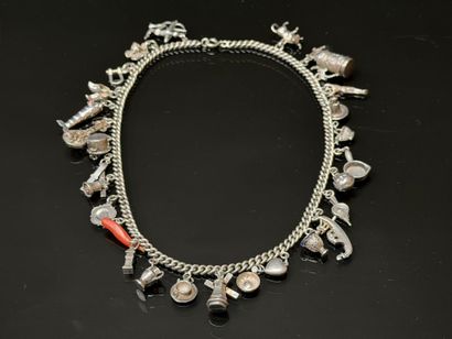 Silver necklace with 
