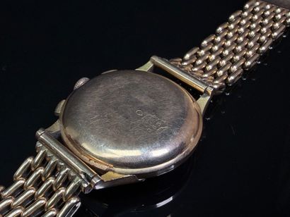 Men's wristwatch in SINEX gold.
Swiss hallmark...