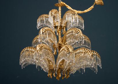Important lustre palmier en bronze et richement...