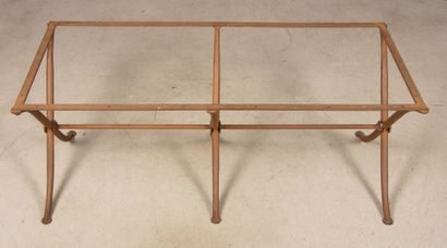 Piètement de table basse en métal, à six...