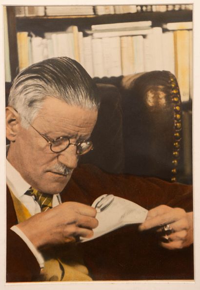 Gisèle FREUND (1908-2000) 
James Joyce à...