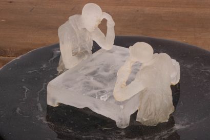 Muriel CHÉNÉ (XXI°)
Les Veilleurs
Sculpture...