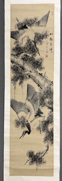 Japon XIX° Ensemble de trois rouleaux Kakemono
-...