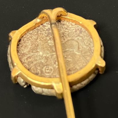 Silver statère, mounted as a tie pin, set...