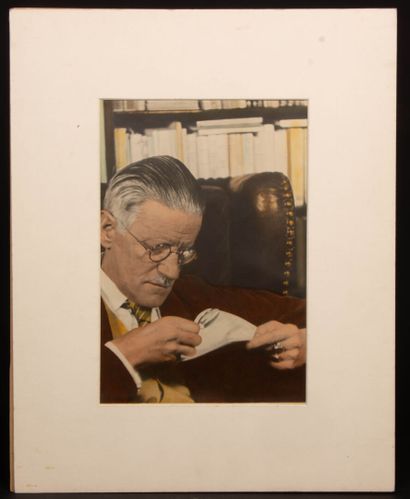 Gisèle FREUND (1908-2000) 
James Joyce à...