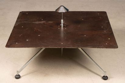 Carlo FORCOLINI modèle Apocalypse Now 
Table...