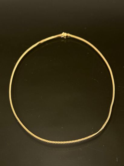 750°/00 gold chain, flat curb chain link
Length:...