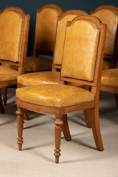 Suite de huit chaises de style Louis XVI,...
