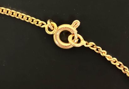 Chain in 750°/00 gold, flat curb chain link
Length:...