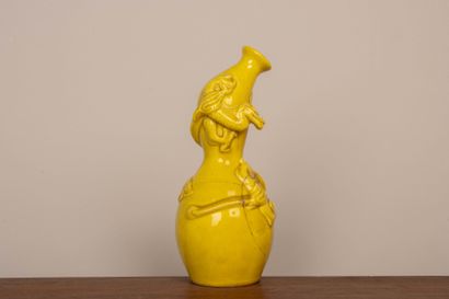 CHINE. 
Vase des fours de Shiwan en grès...