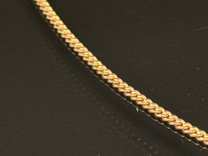 750°/00 gold chain, flat curb chain link
Length:...