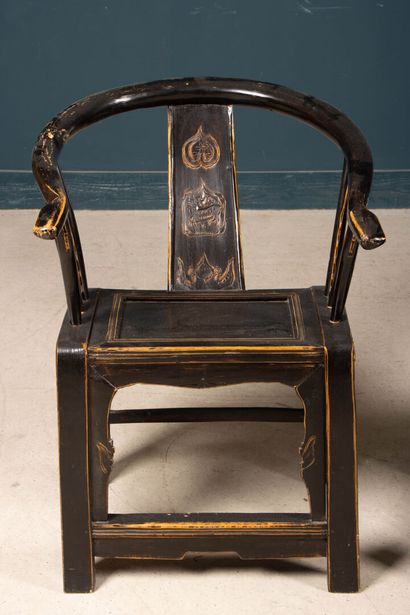 Paire de fauteuils en bois laqué , fer à...