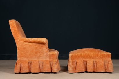 Bergère anglaise et son repose pied garnis...