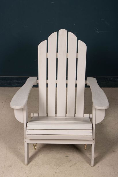 Ensemble de six grands fauteuils de jardin...