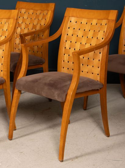 Suite of 6 armchairs in woven fruitwood veneer
Modern...