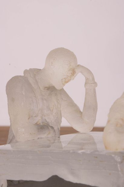 Muriel CHÉNÉ (XXI°)
Les Veilleurs
Sculpture...