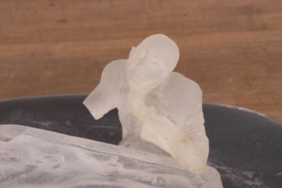 Muriel CHÉNÉ (XXI°)
Les Veilleurs
Sculpture...