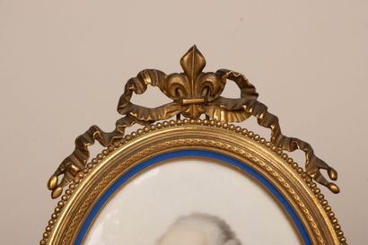 Grande miniature sur porcelaine: Portrait...