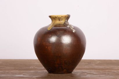 Alexandre BIGOT(1862-1927) 
Vase boule au...