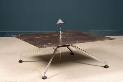 Carlo FORCOLINI modèle Apocalypse Now 
Table...