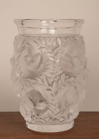 LALIQUE France.
Vase, modèle 