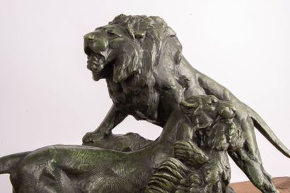 Maximilien Louis FIOT (1886-1953) 
Lion et...