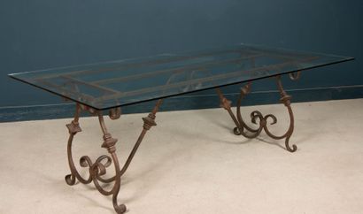 Grande table de salle à manger, piètement...