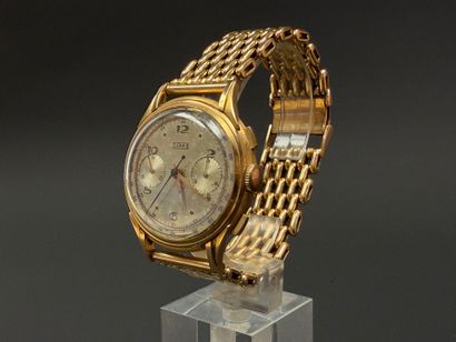 Men's wristwatch in SINEX gold.
Swiss hallmark...