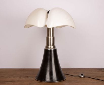 Gae AULENTI MARTINELLI LUCE. 
Pipistrello....
