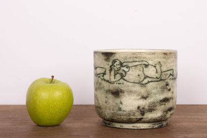 Jacques BLIN (1920-1995) : 
Pot rouleau en...