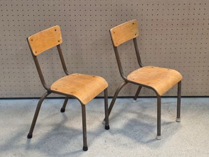 Paire de chaises d'enfant