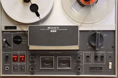 Poste SONY TC-366 tape player
39 x 42 x 18...