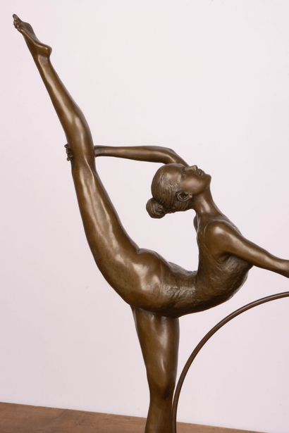 CÉSARO (XX) 
Danseuse au cerceau. 
Epreuve...