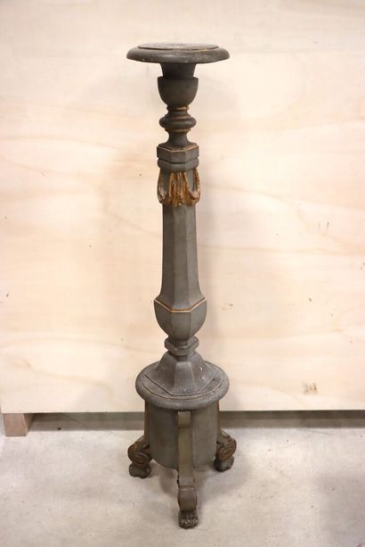 Sellette colonne en bois sculpté et laqué,...