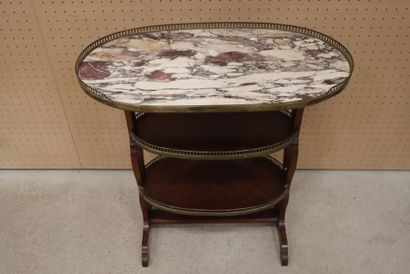 Petite table d'appoint plateau marbre et...