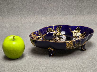 LUNEVILLE. Keller et Guérin.
Coupe sur pieds...