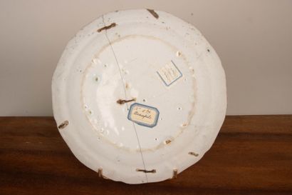 Ensemble de trois assiettes décoratives en...