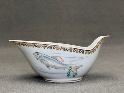 Service à poisson en porcelaine de Limoges...