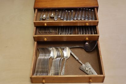 Ménagère de couverts en métal argenté en...