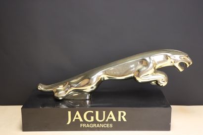 Jaguar Fragrances
Grande sculpture publicitaire...