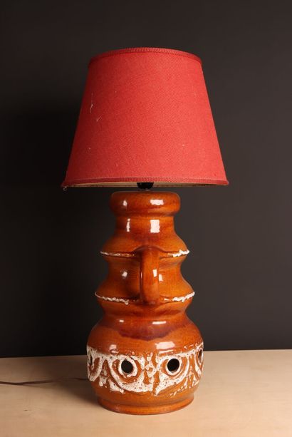 Lampe en ceramique allemande 1970. 
H. :46...