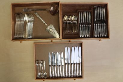 Ménagère de couverts en métal argenté en...